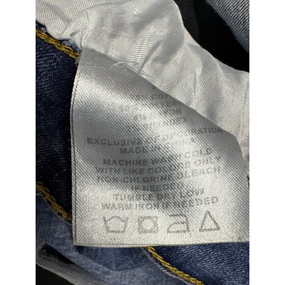 Celebrity Ace Size 18 Raw but Stitched Hem Stretch Denim Five Pocket Shorts - Picture 8 of 9